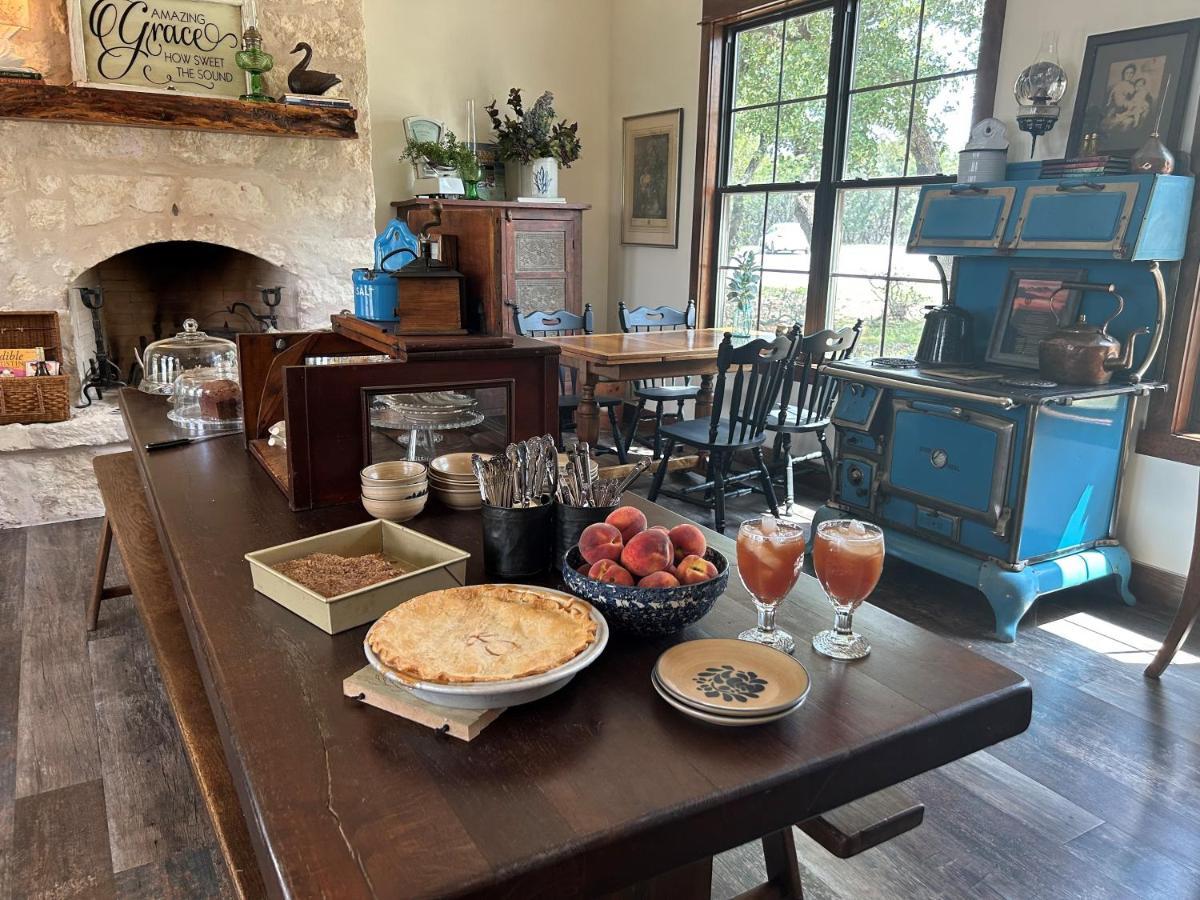 Inn At Sunset Mill Ranch Wimberley Eksteriør billede
