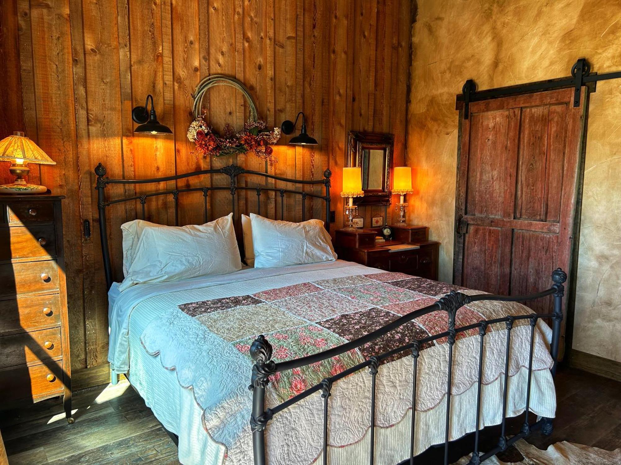 Inn At Sunset Mill Ranch Wimberley Eksteriør billede